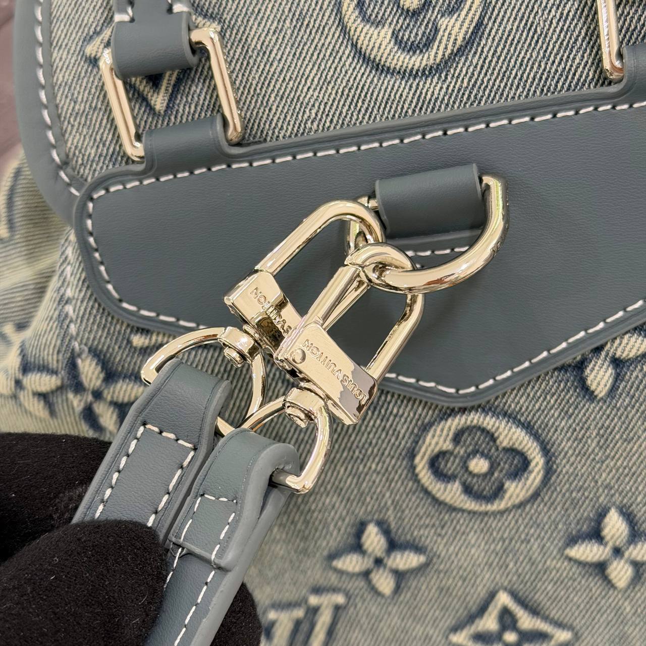 Рюкзак Louis Vuitton 8
