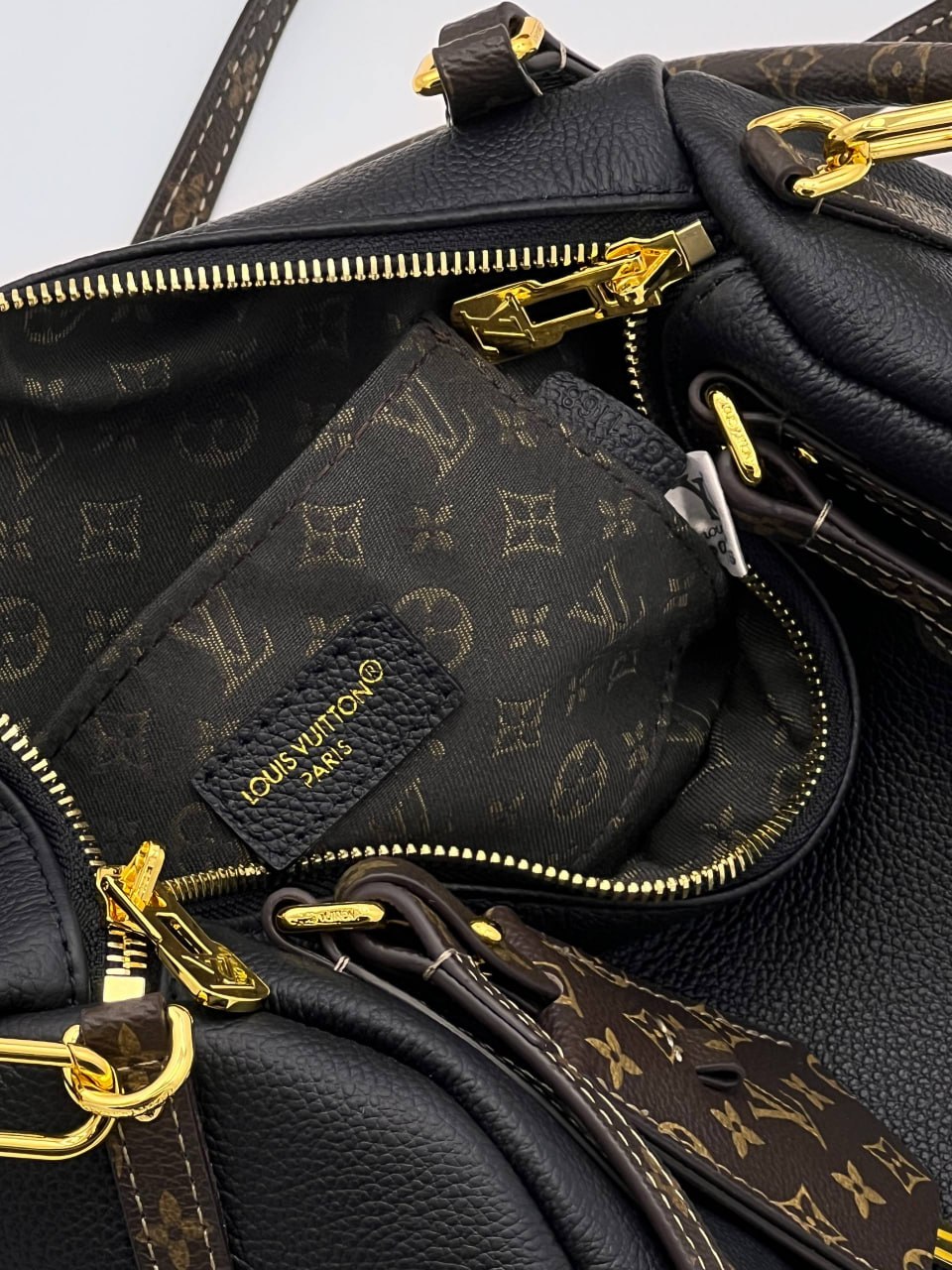 Сумка Louis Vuitton 9