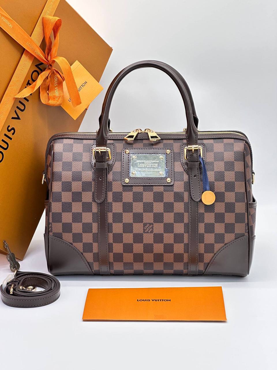 Сумка Louis Vuitton
