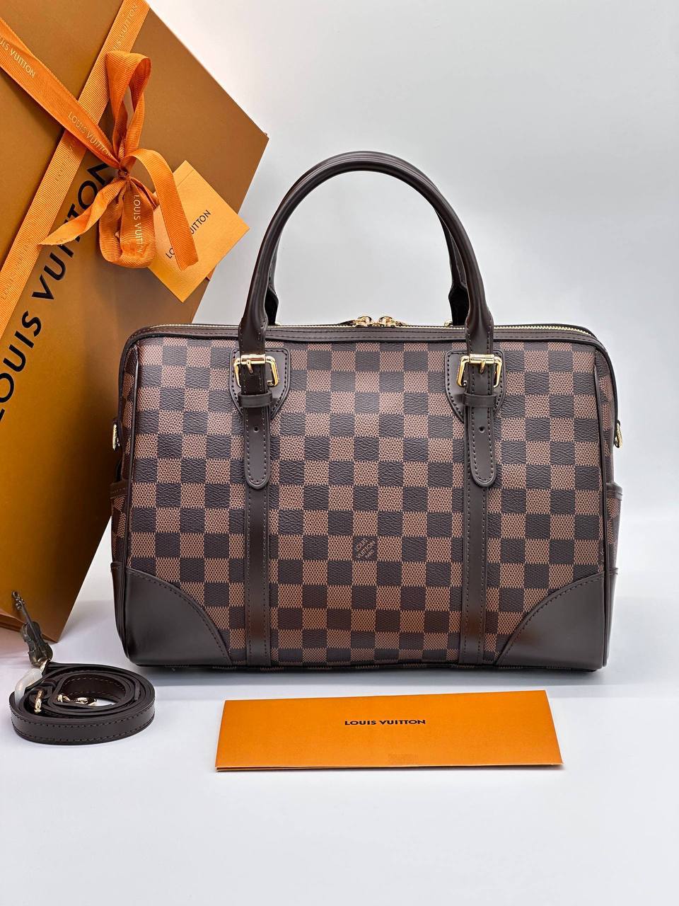 Сумка Louis Vuitton 4