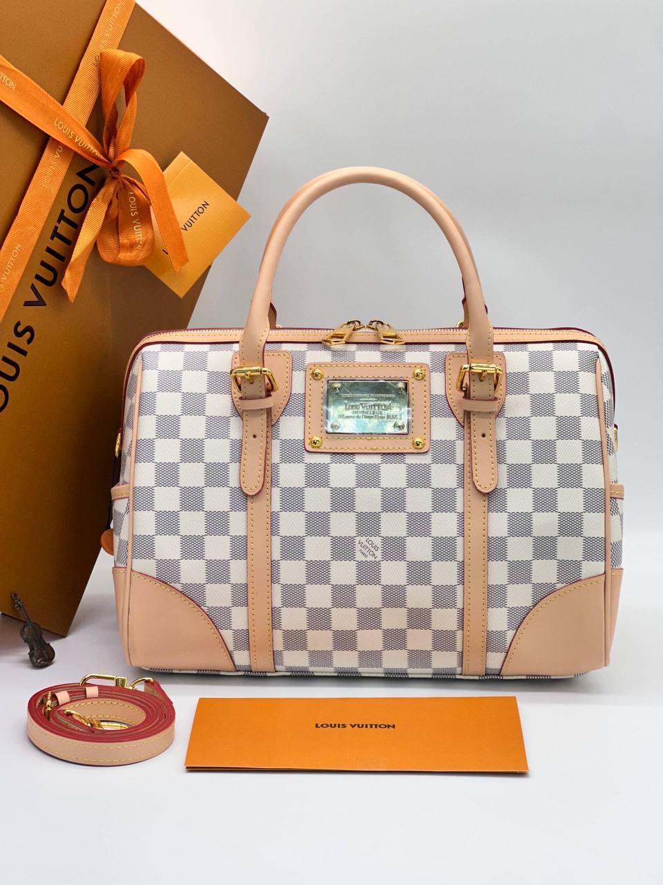 Сумка Louis Vuitton
