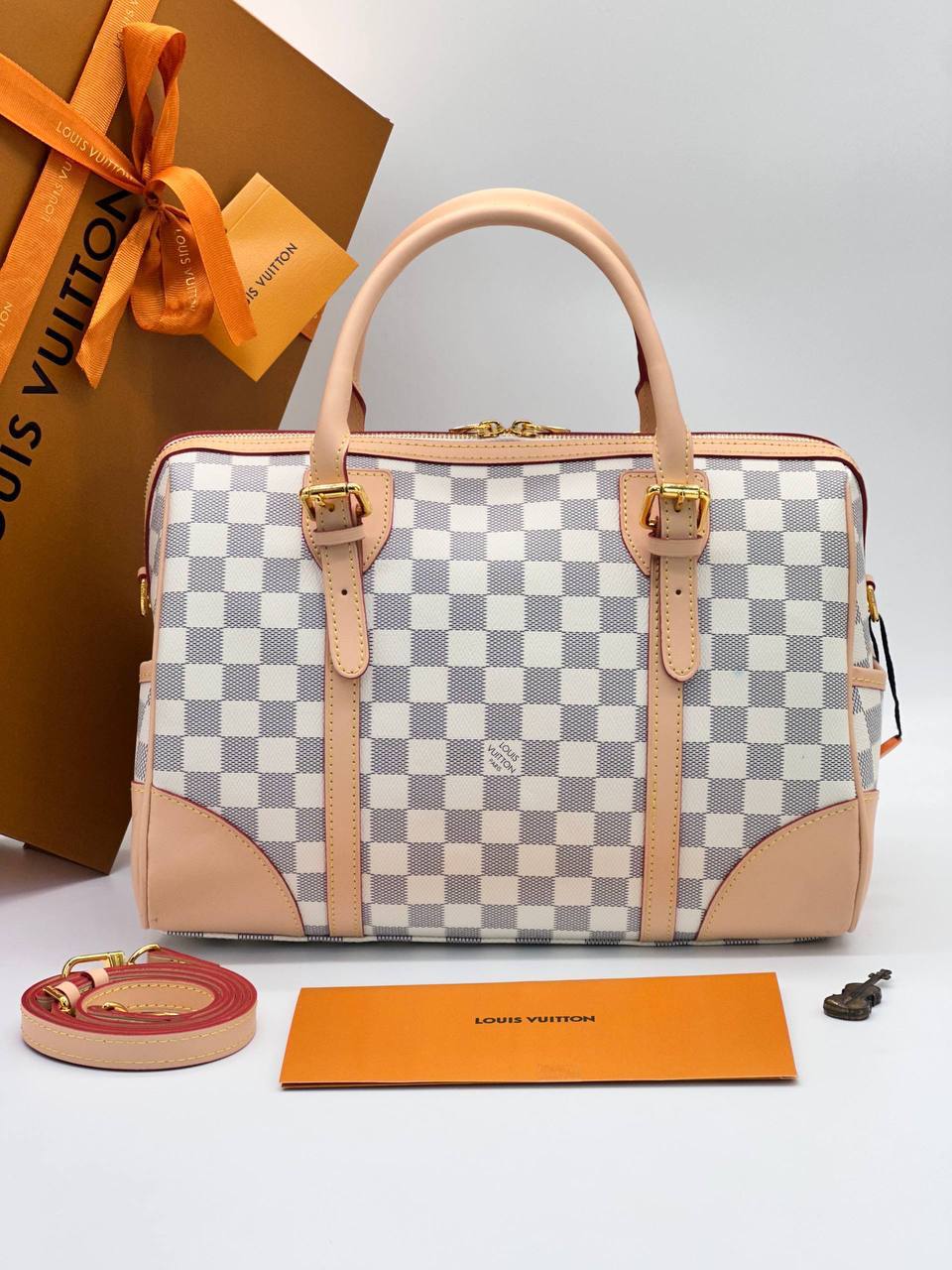 Сумка Louis Vuitton 4