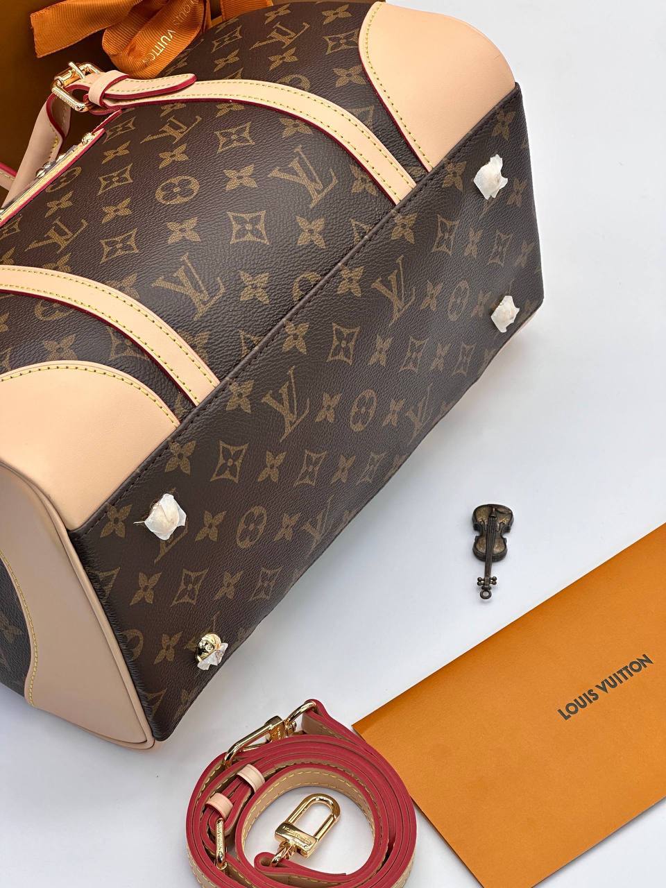 Сумка Louis Vuitton 7