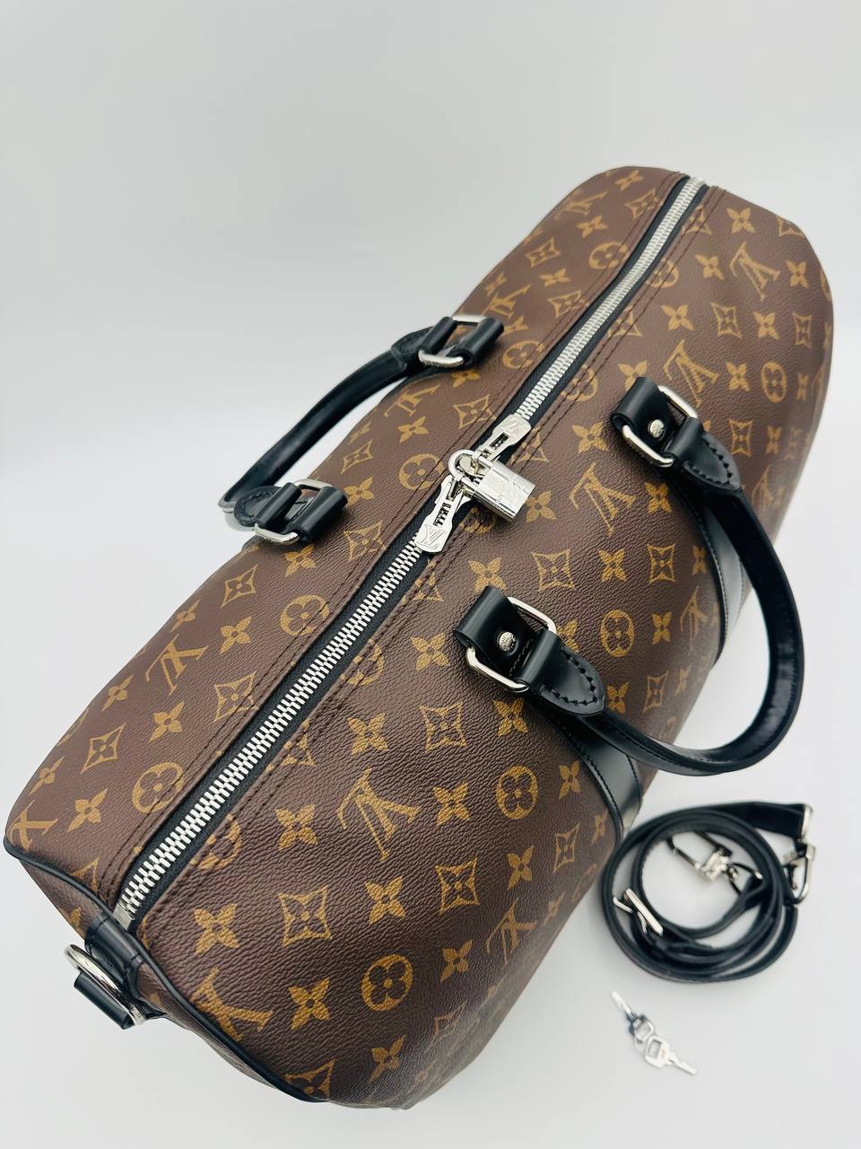 Сумка Louis Vuitton 4