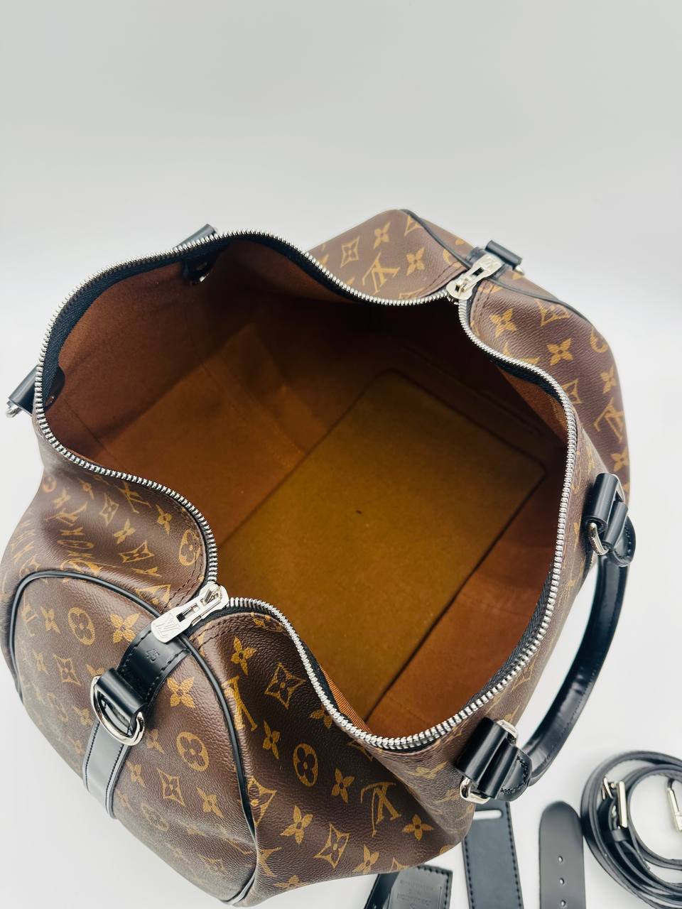 Сумка Louis Vuitton 7