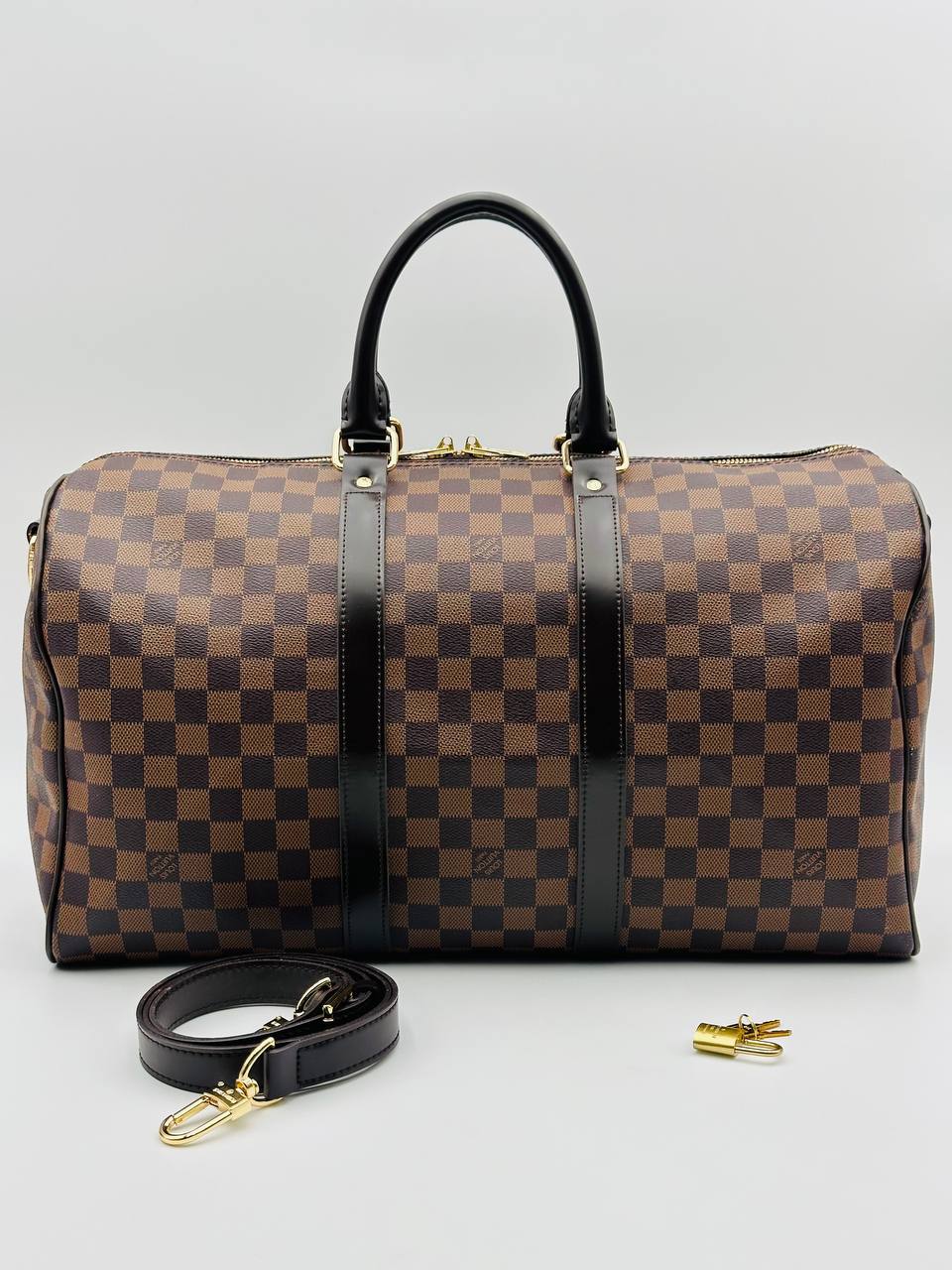 Коричневый | monogram square