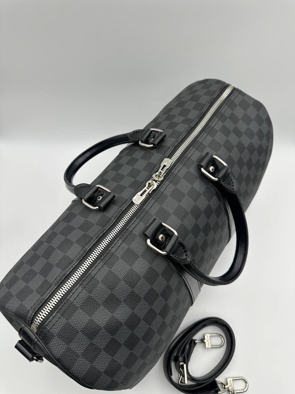 Сумка Louis Vuitton 4