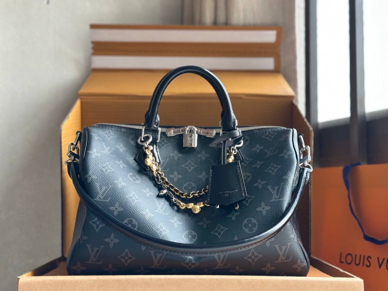 Сумка Louis Vuitton
