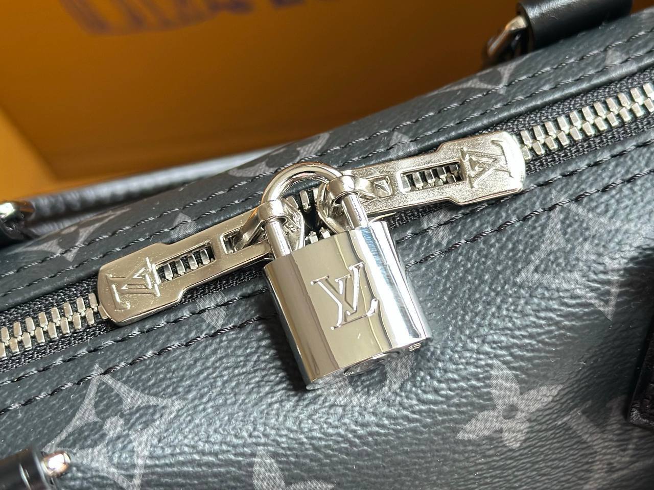 Сумка Louis Vuitton 6