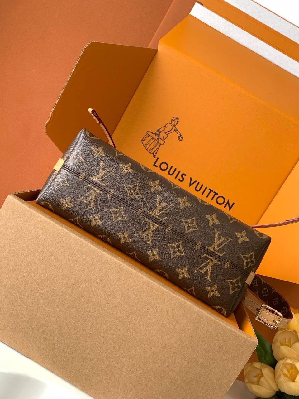 Сумка Louis Vuitton 9