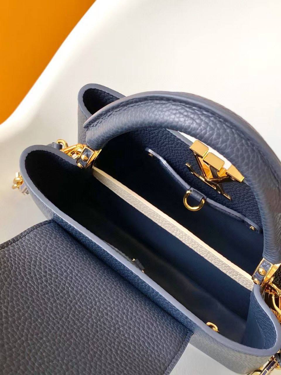 Сумка Louis Vuitton 8