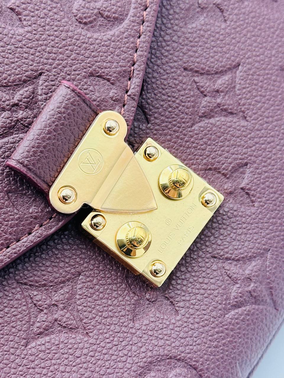 Клатч Louis Vuitton 6