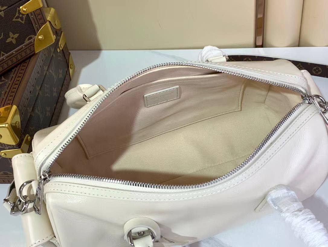 Сумка Louis Vuitton 8