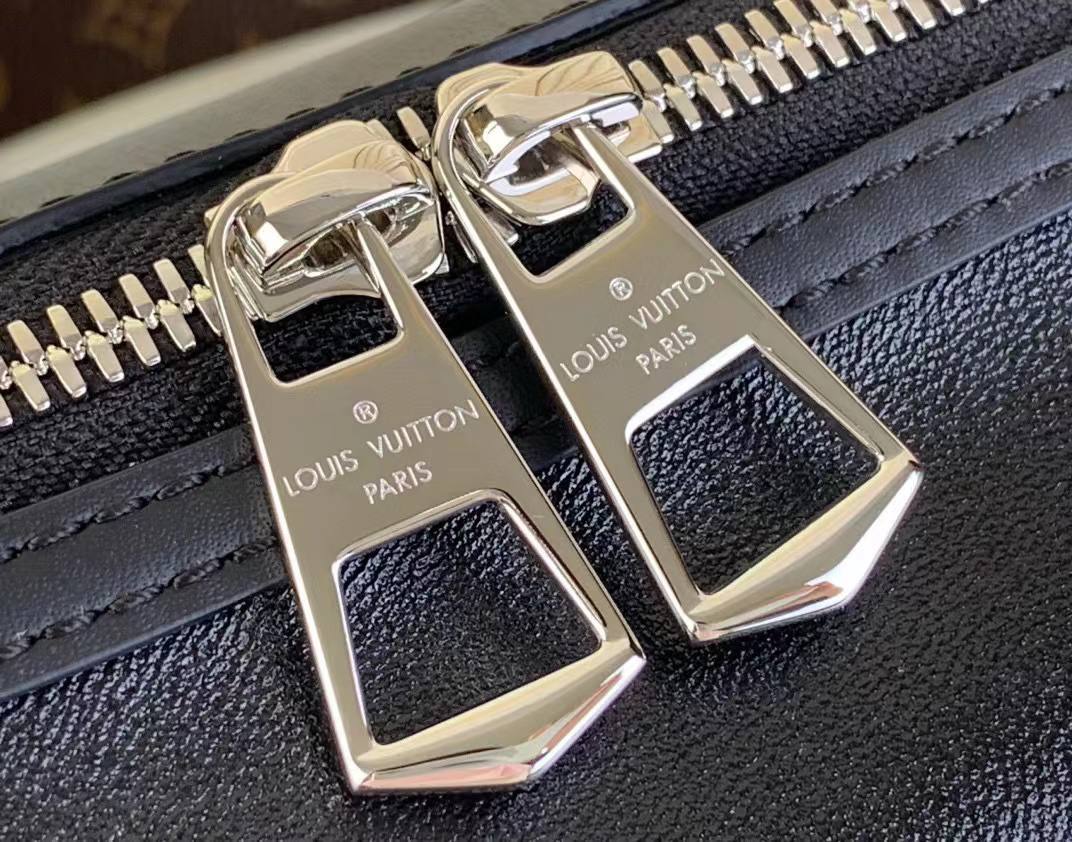 Сумка Louis Vuitton 4