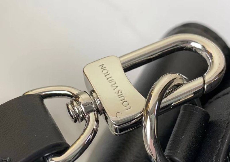 Сумка Louis Vuitton 6