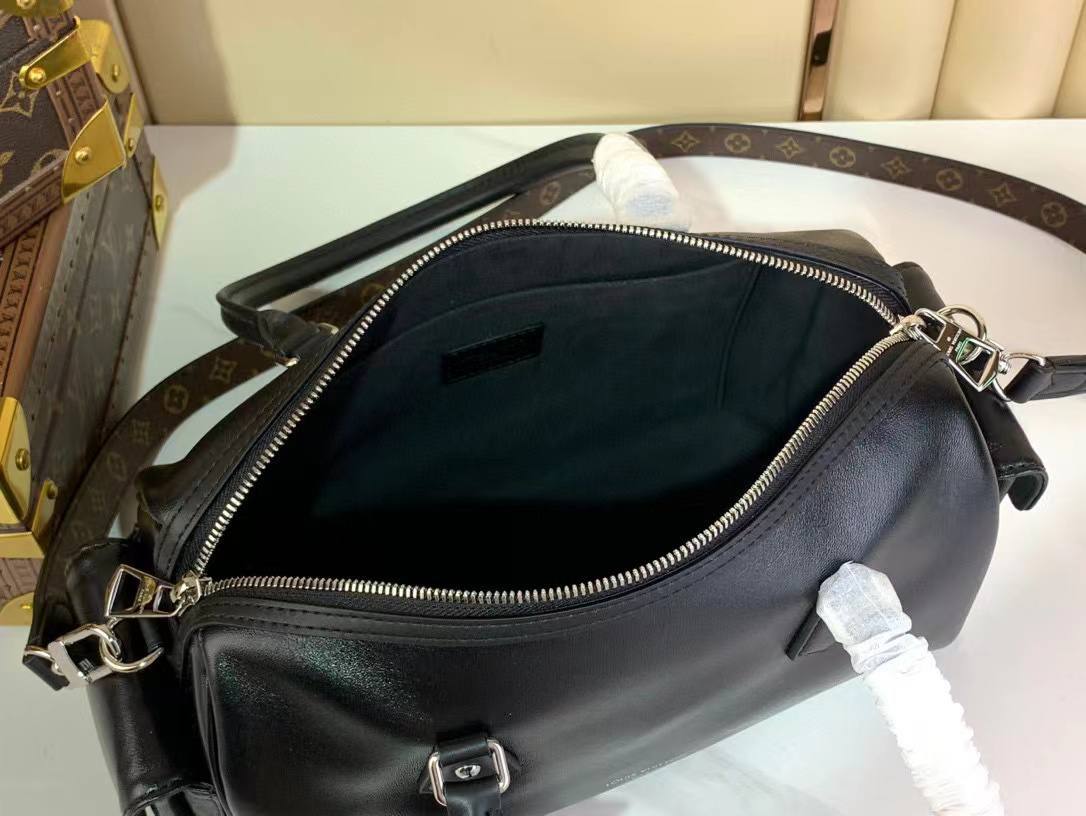 Сумка Louis Vuitton 8