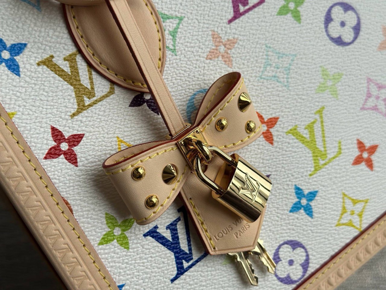 Сумка Louis Vuitton 4