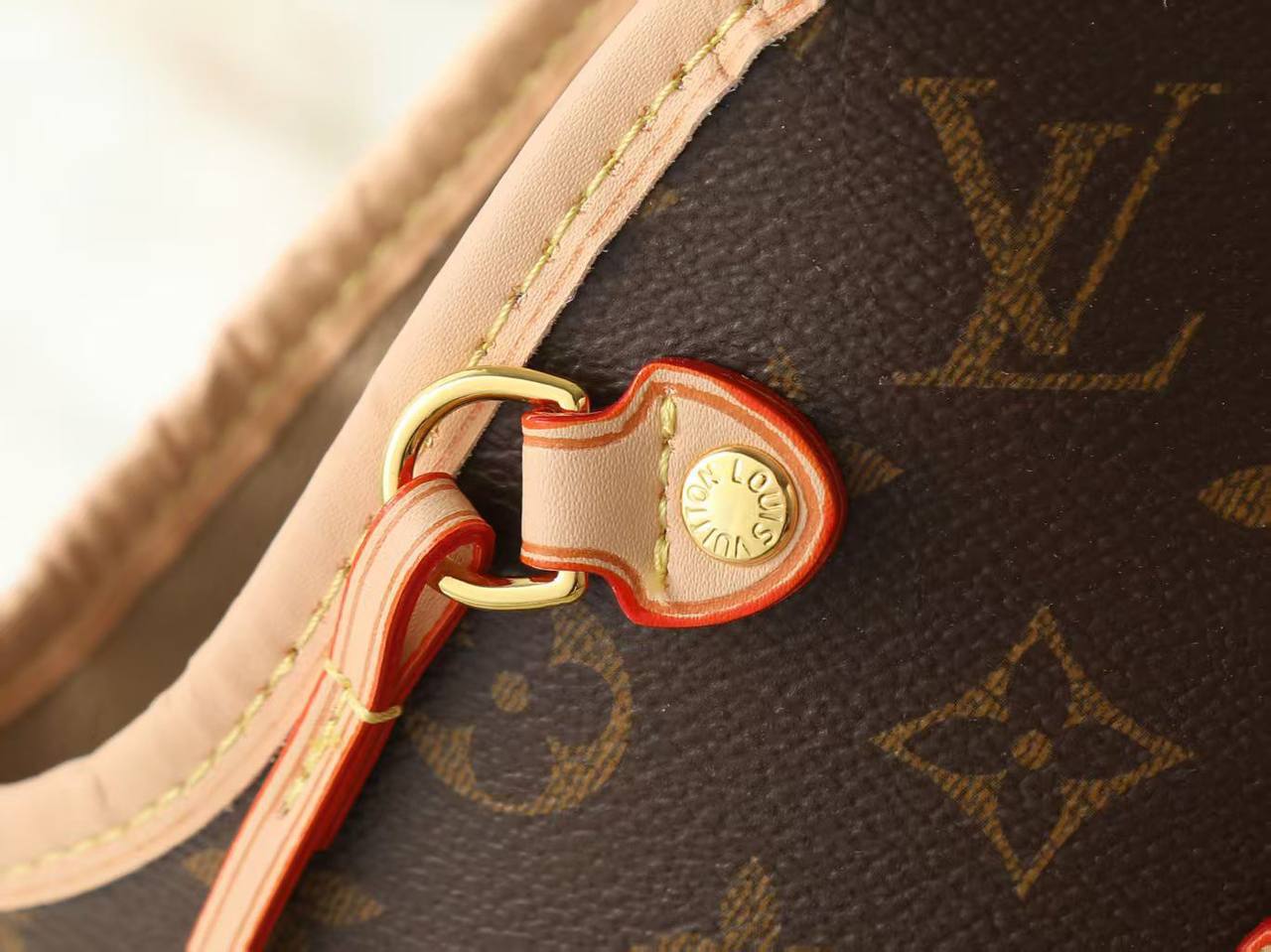Сумка Louis Vuitton 4
