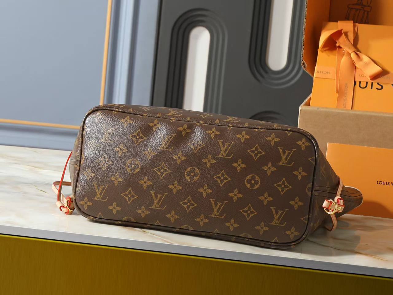Сумка Louis Vuitton 5