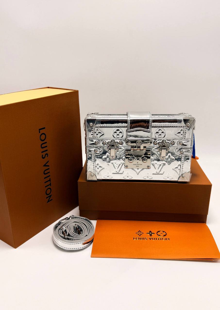 Сумка Louis Vuitton