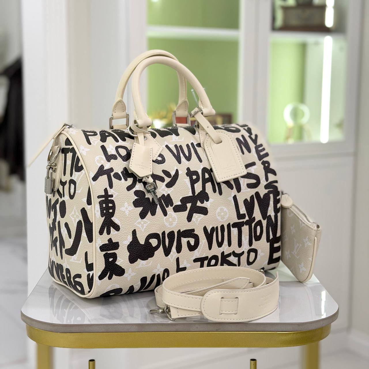 Сумка Louis Vuitton Speedy P9 Bandouliere 30 Scribble 3