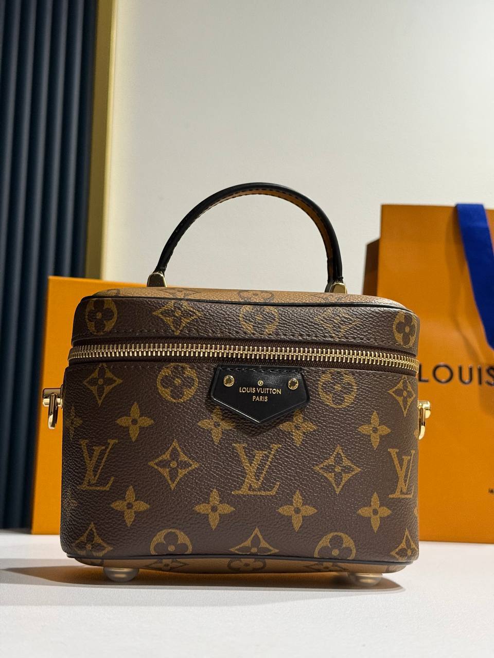 Сумка Louis Vuitton 4