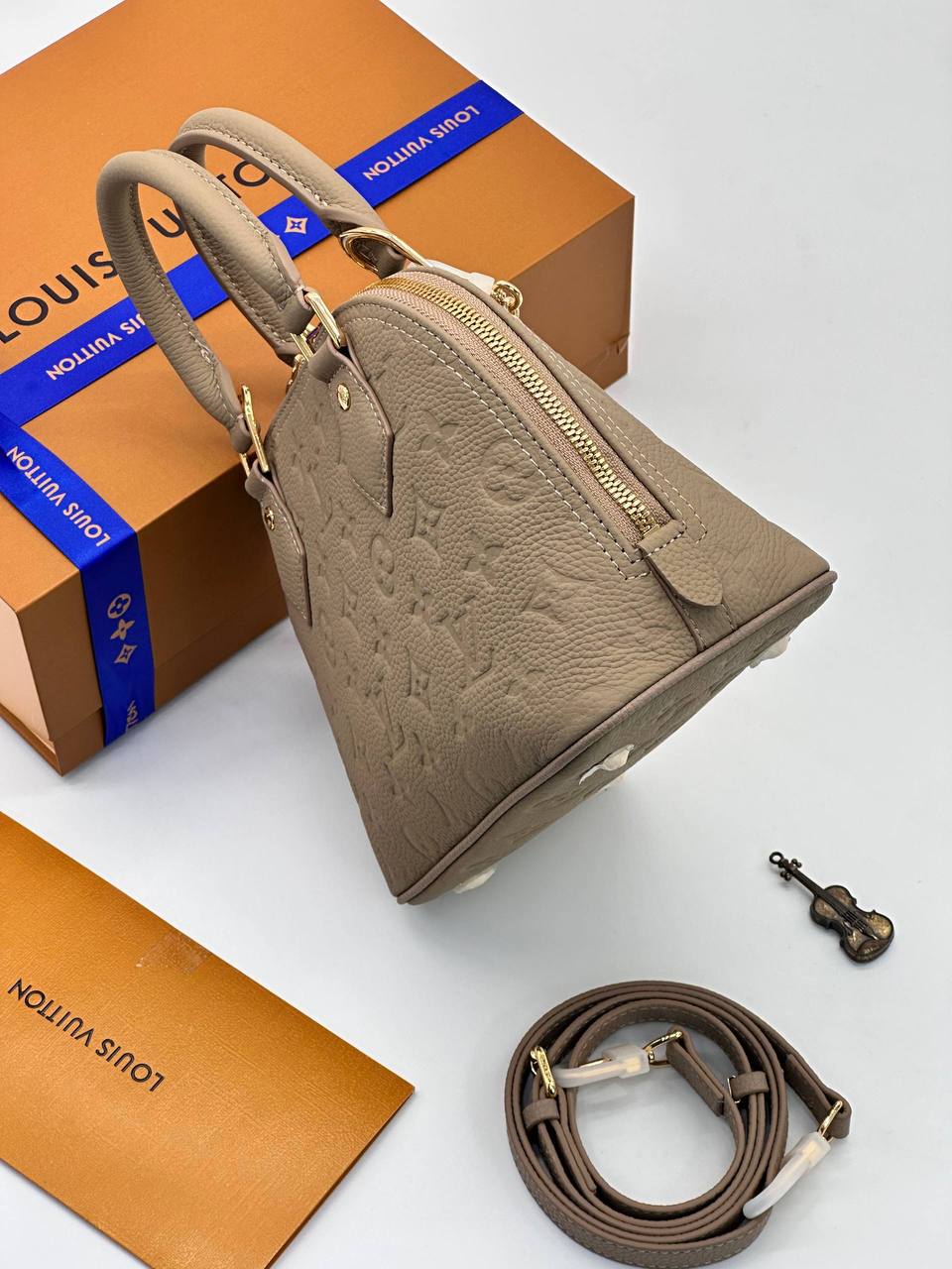 Сумка Louis Vuitton 5