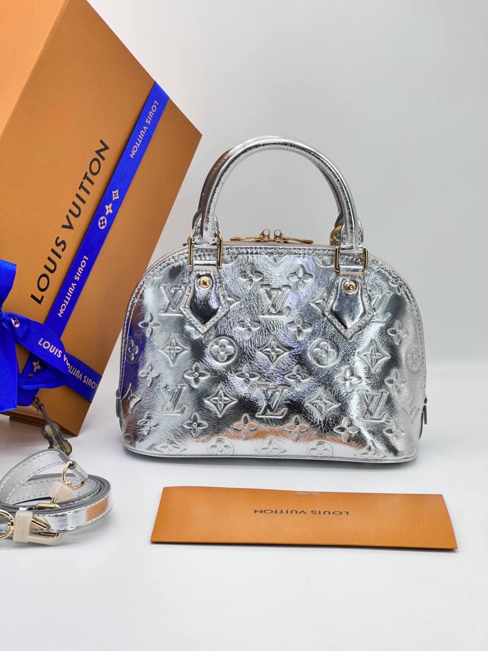 Сумка Louis Vuitton 4