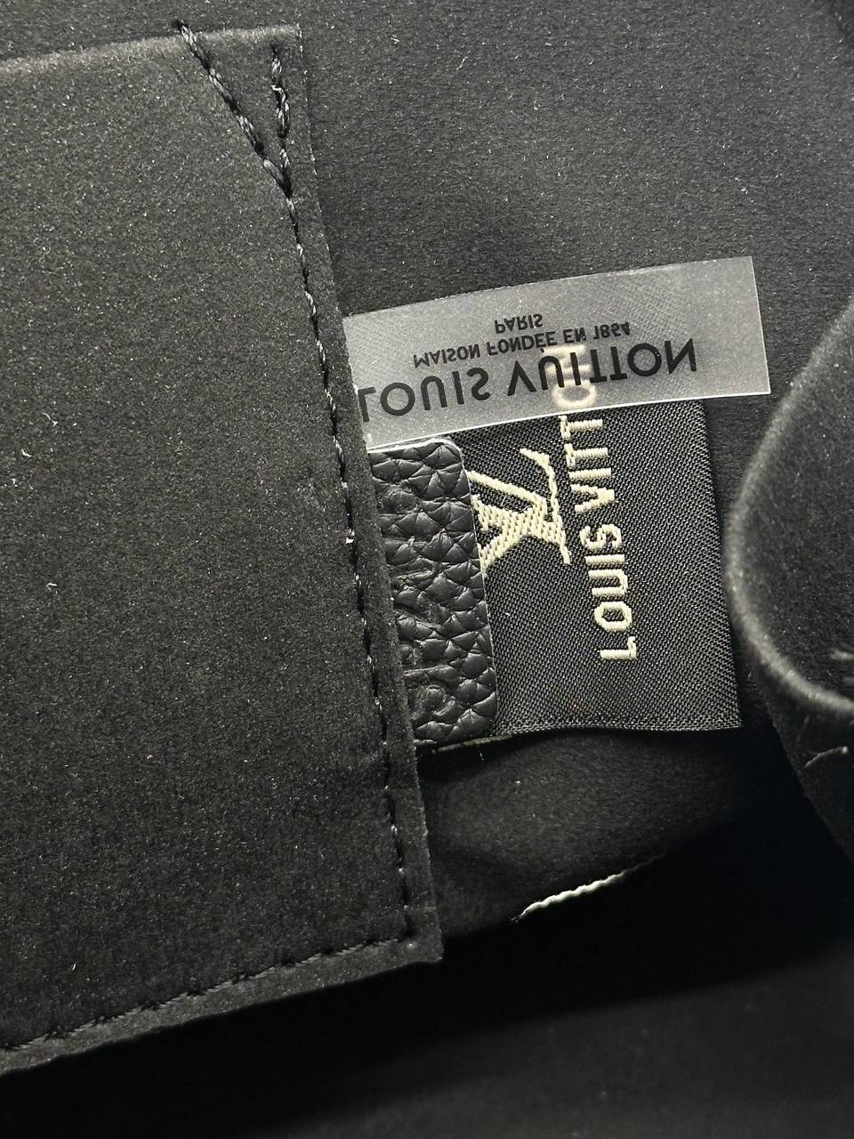 Сумка Louis Vuitton 9