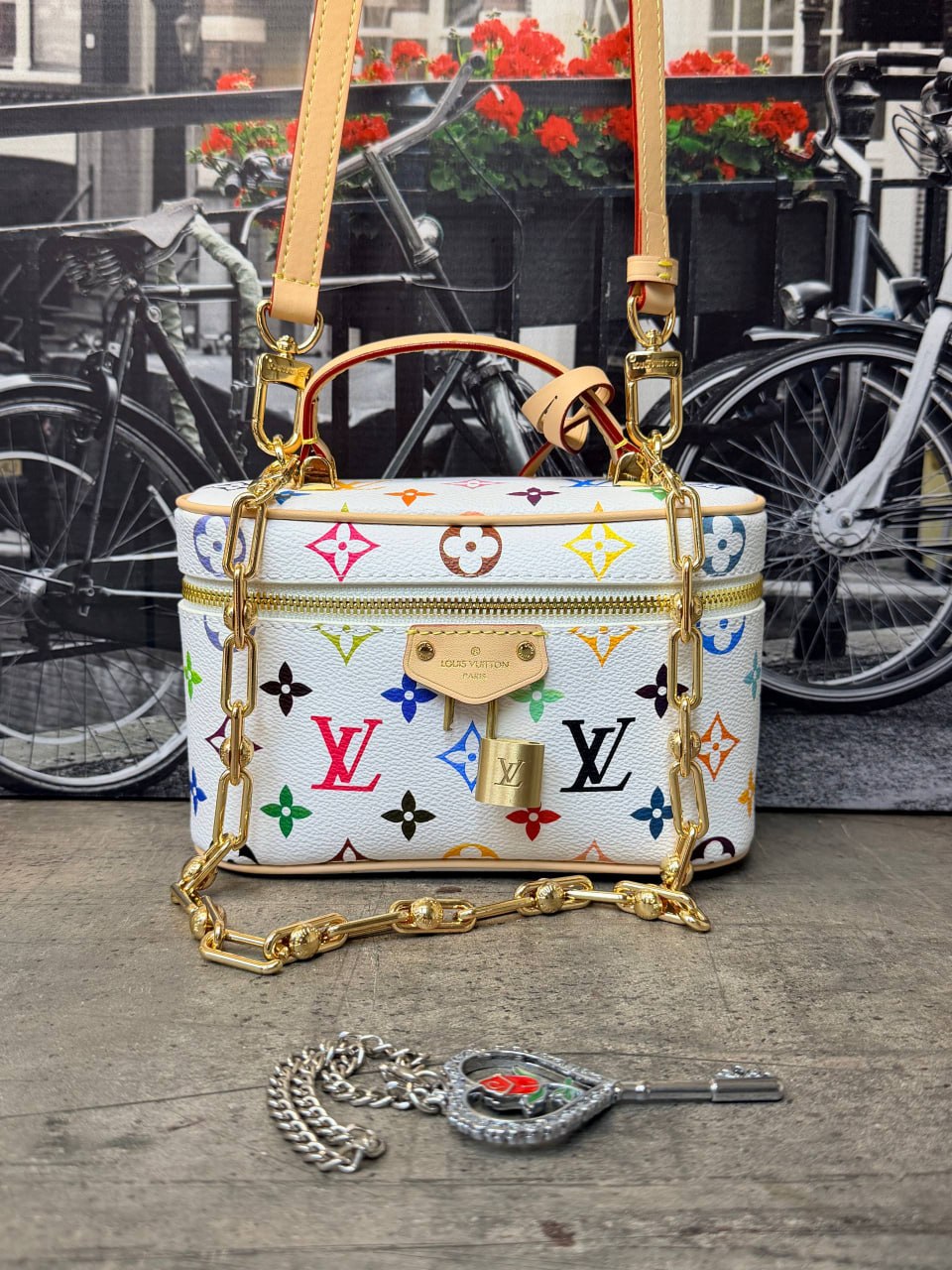 Сумка Louis Vuitton 4