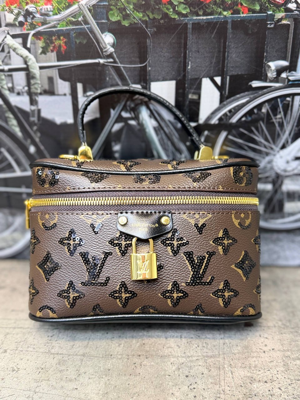 Сумка Louis Vuitton 4