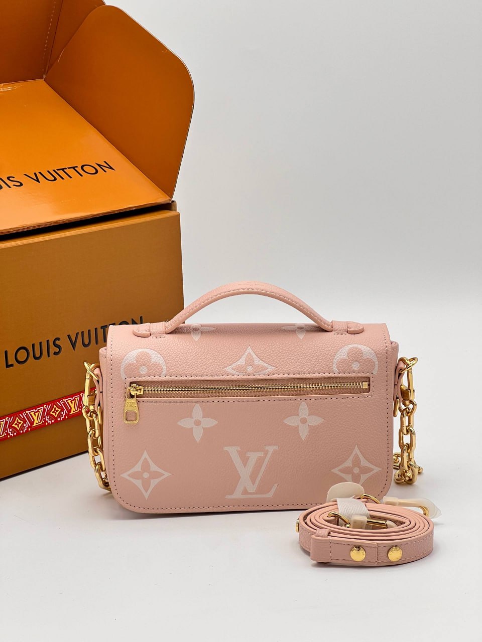 Сумка Louis Vuitton Pochette Metis East West 5