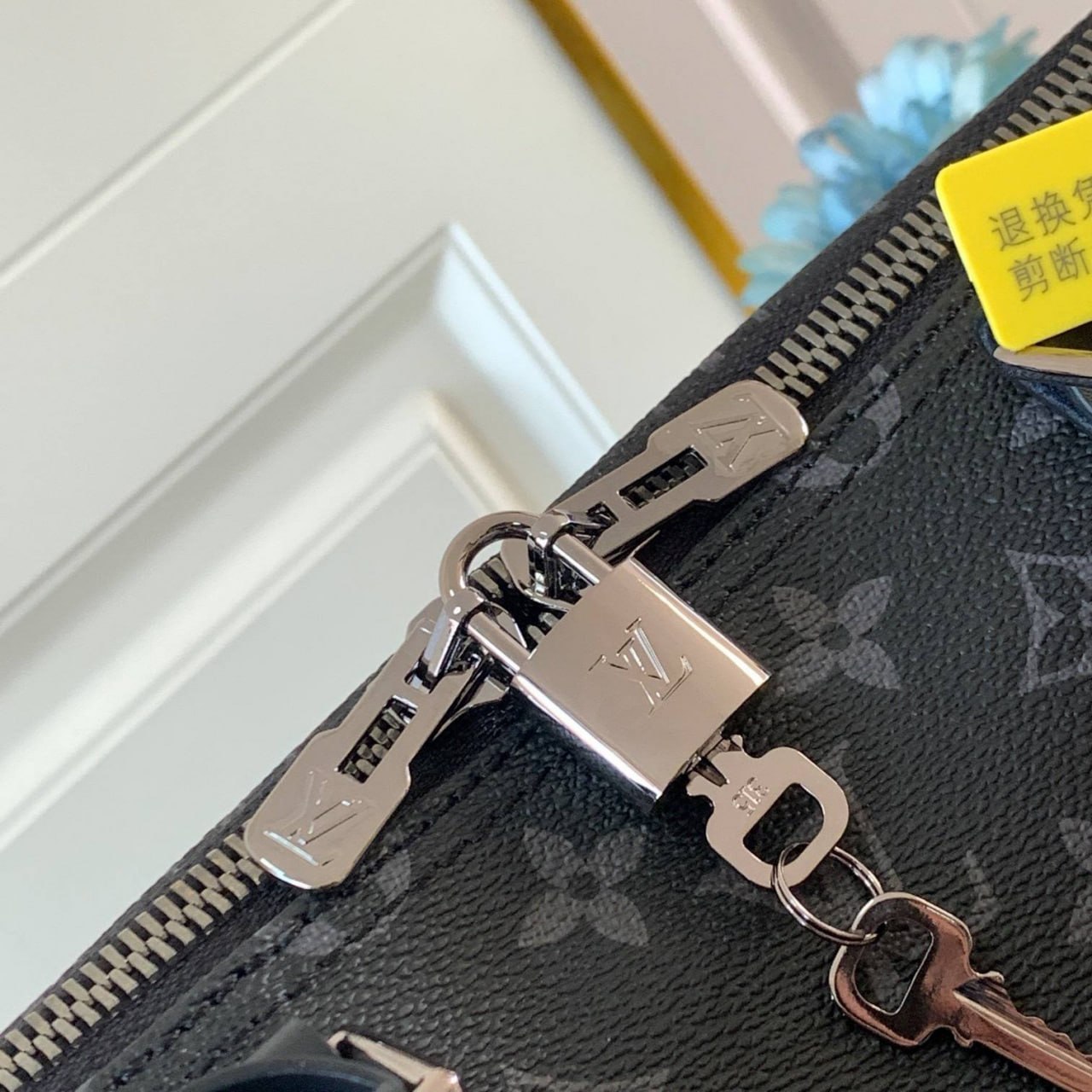 Сумка Louis Vuitton 4