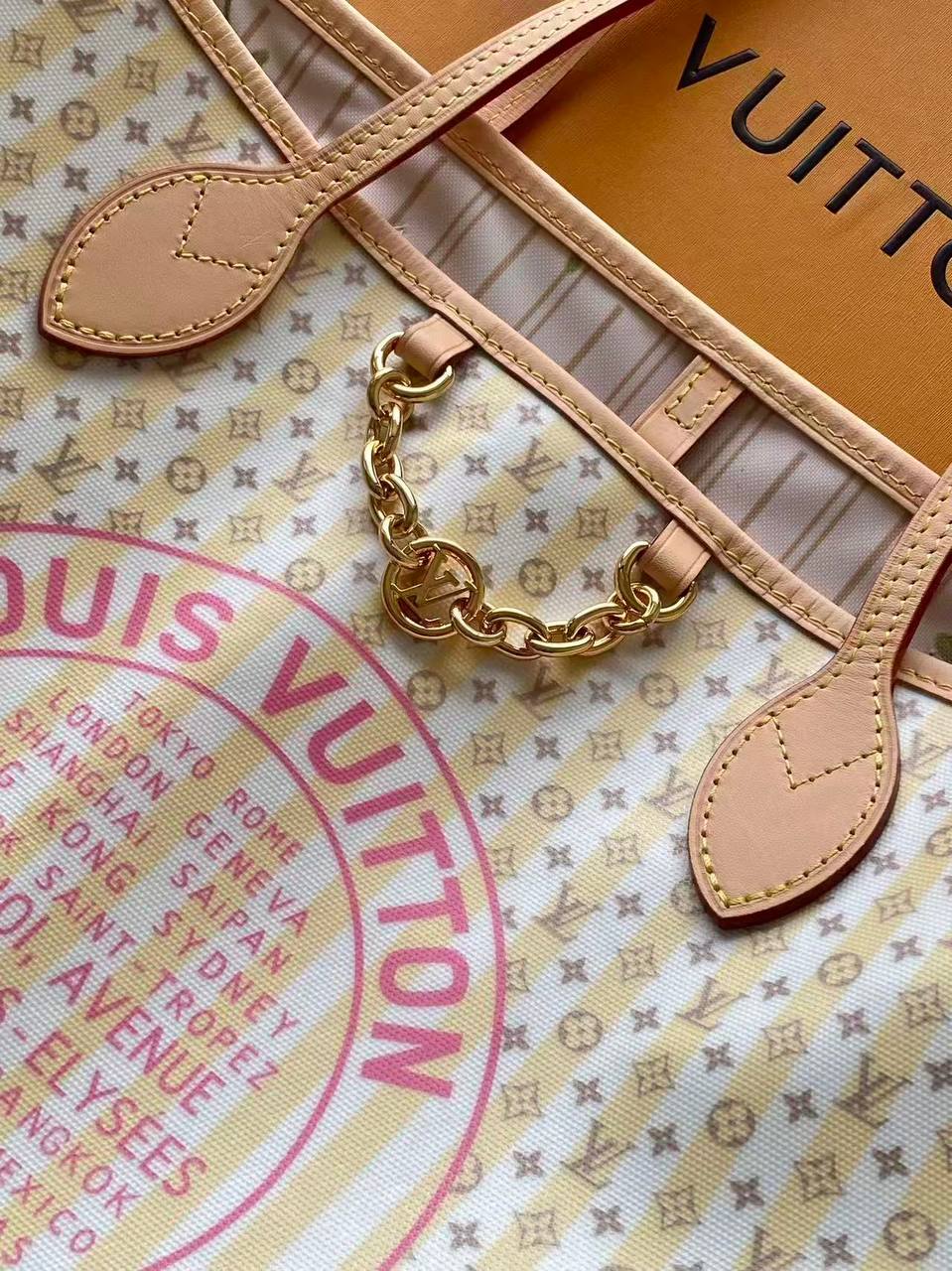 Сумка Louis Vuitton 4
