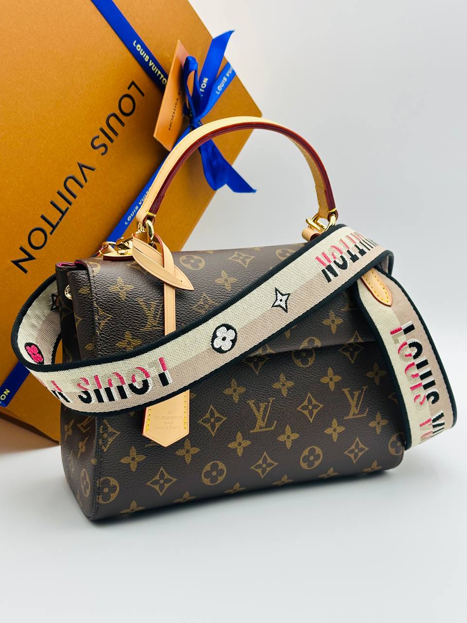 Сумка Louis Vuitton