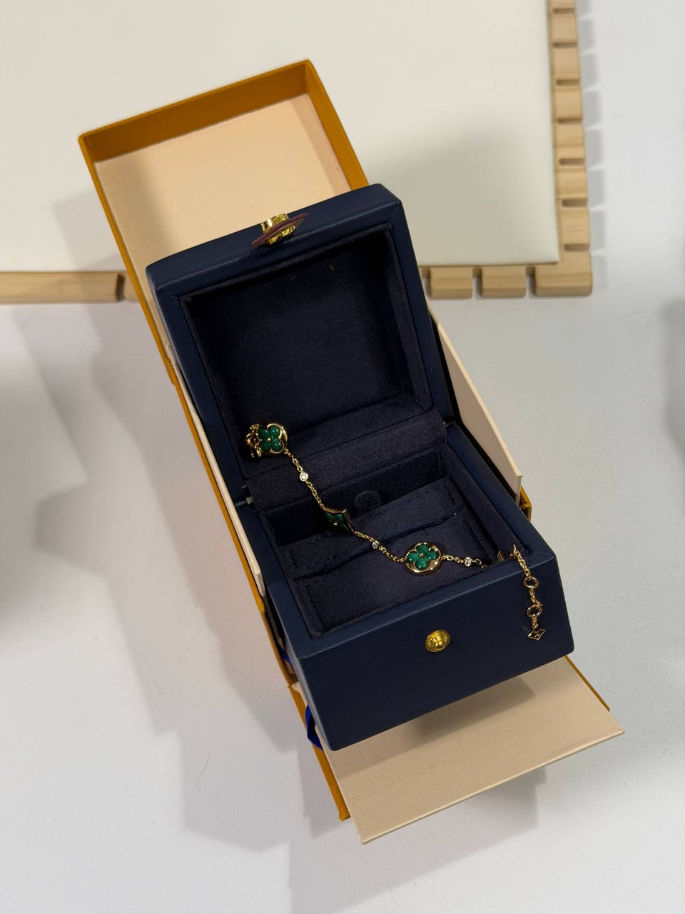 Браслет Louis Vuitton 2