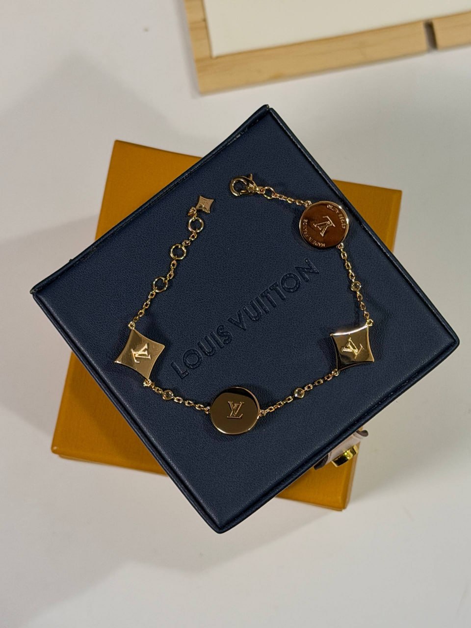 Браслет Louis Vuitton 3