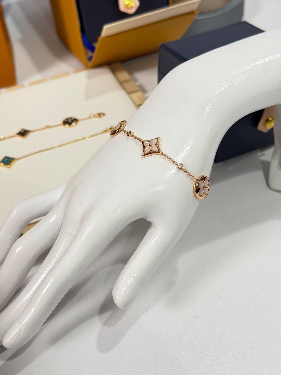 Браслет Louis Vuitton 6