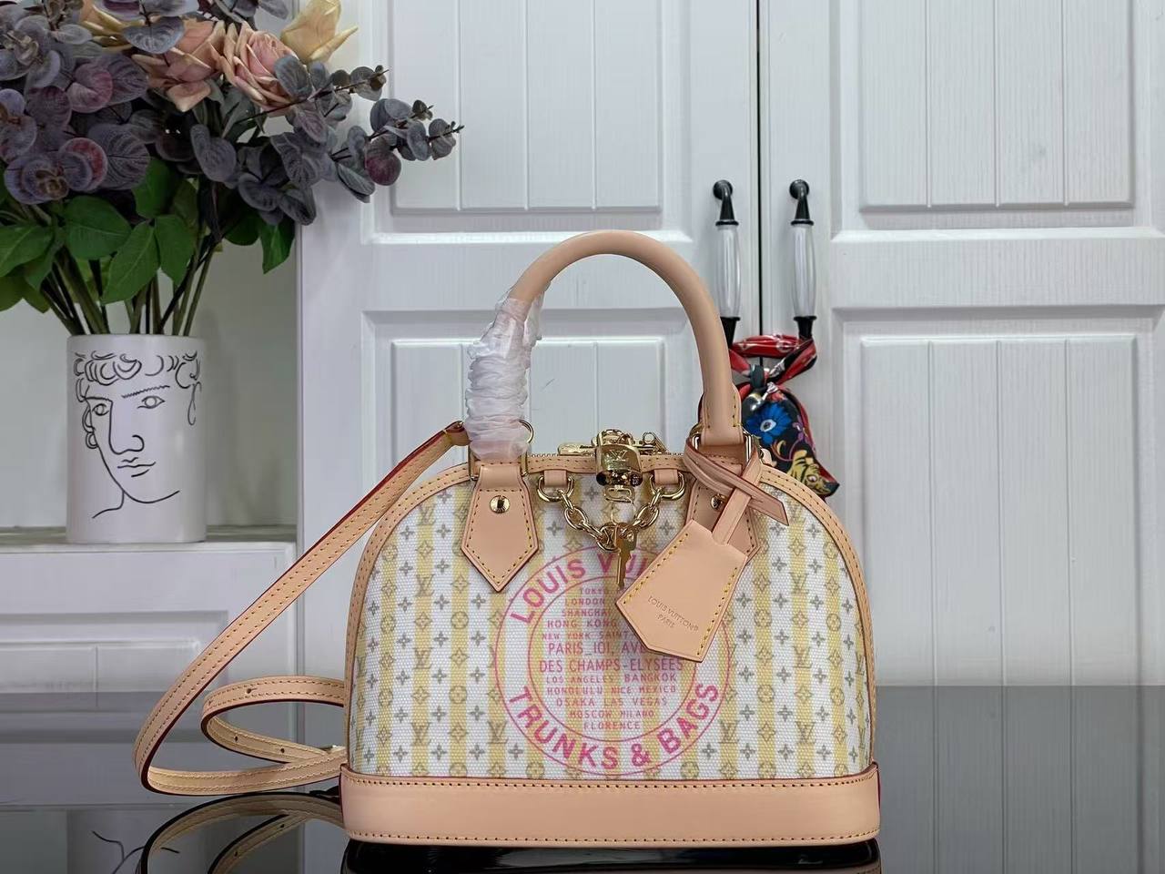Сумка Louis Vuitton