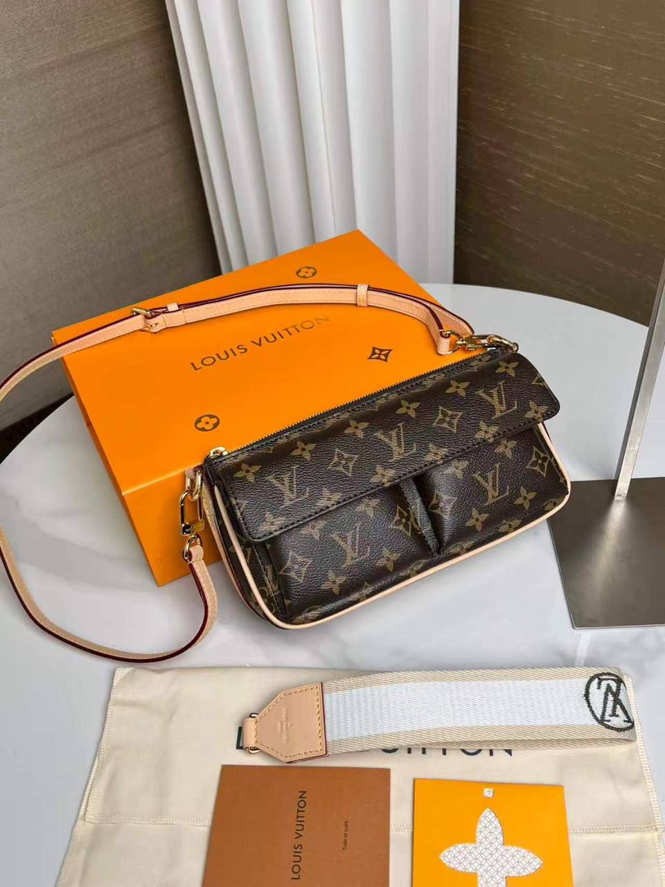 Сумка Louis Vuitton 2