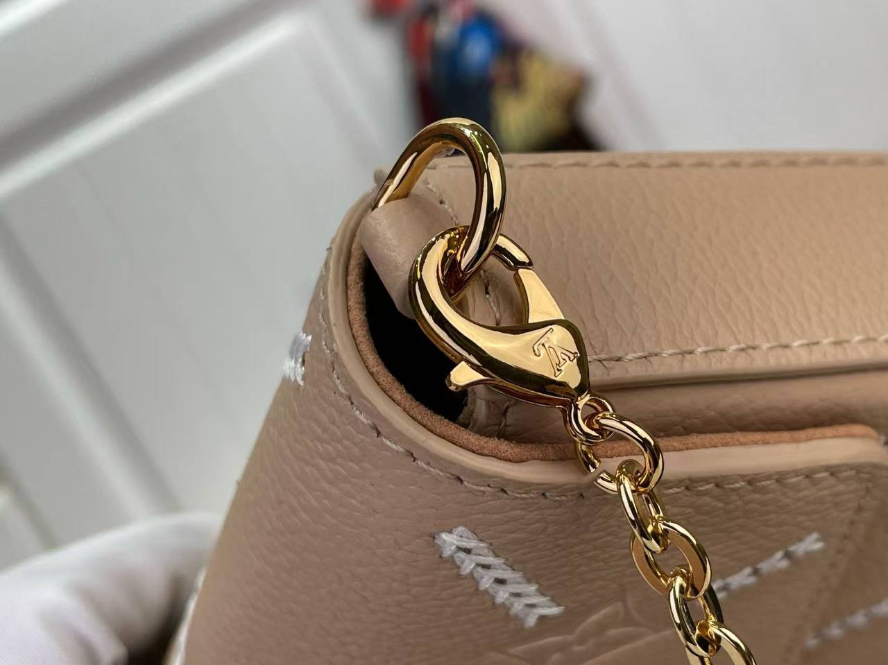 Клатч Louis Vuitton 4