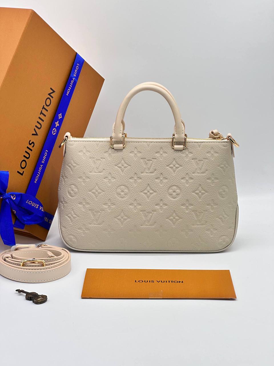 Сумка Louis Vuitton 4