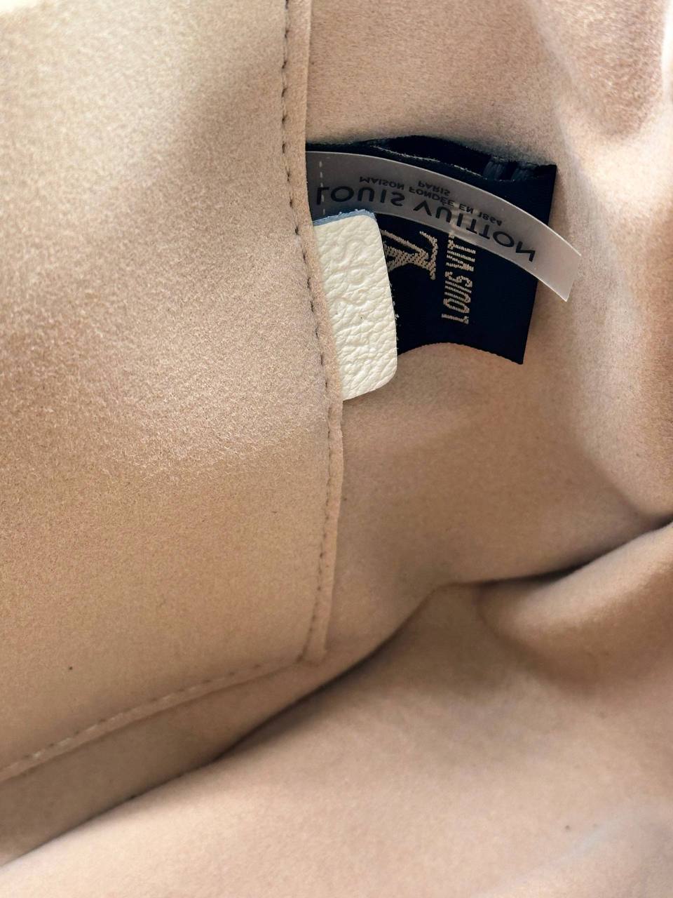 Сумка Louis Vuitton 8
