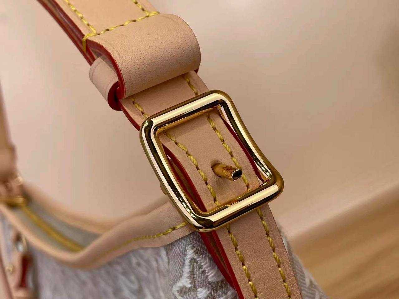 Сумка Louis Vuitton 8