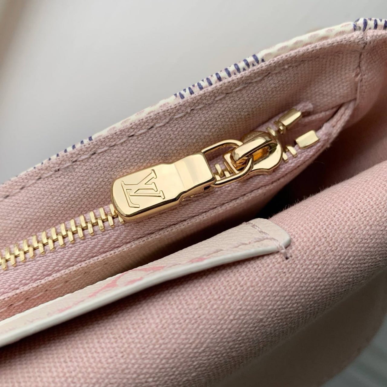 Кошелек Louis Vuitton 7