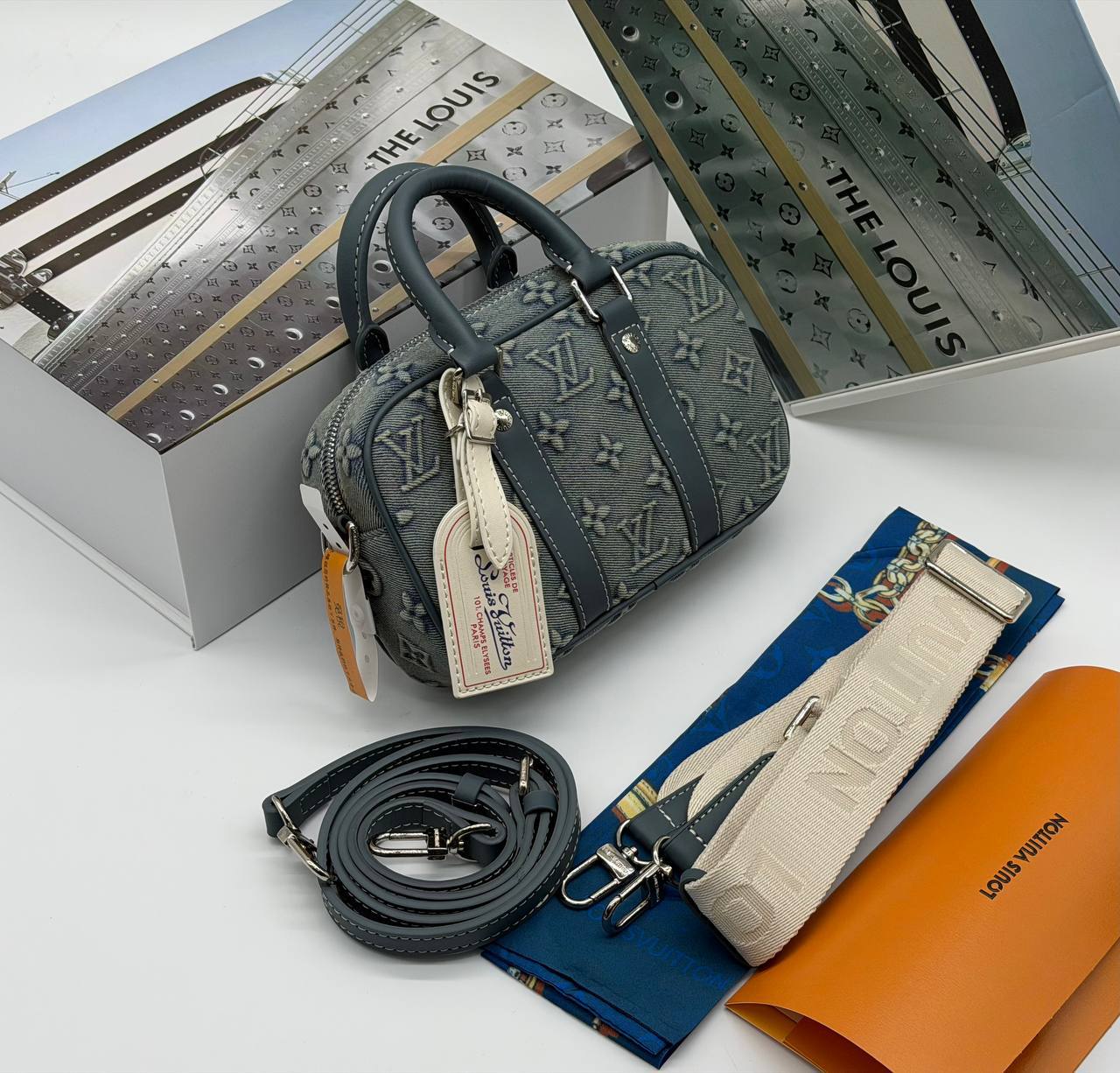 Сумка Louis Vuitton