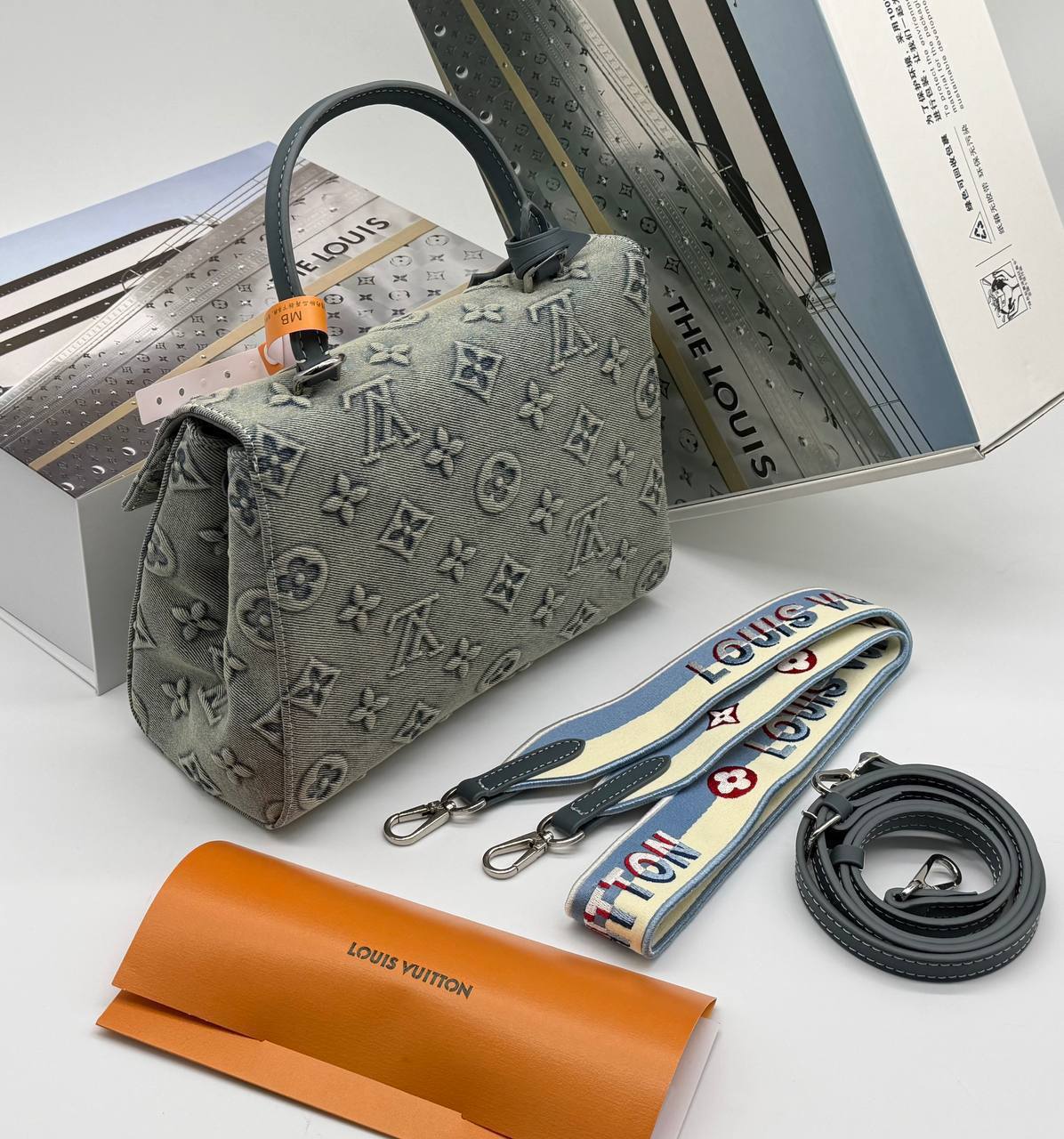 Сумка Louis Vuitton 3