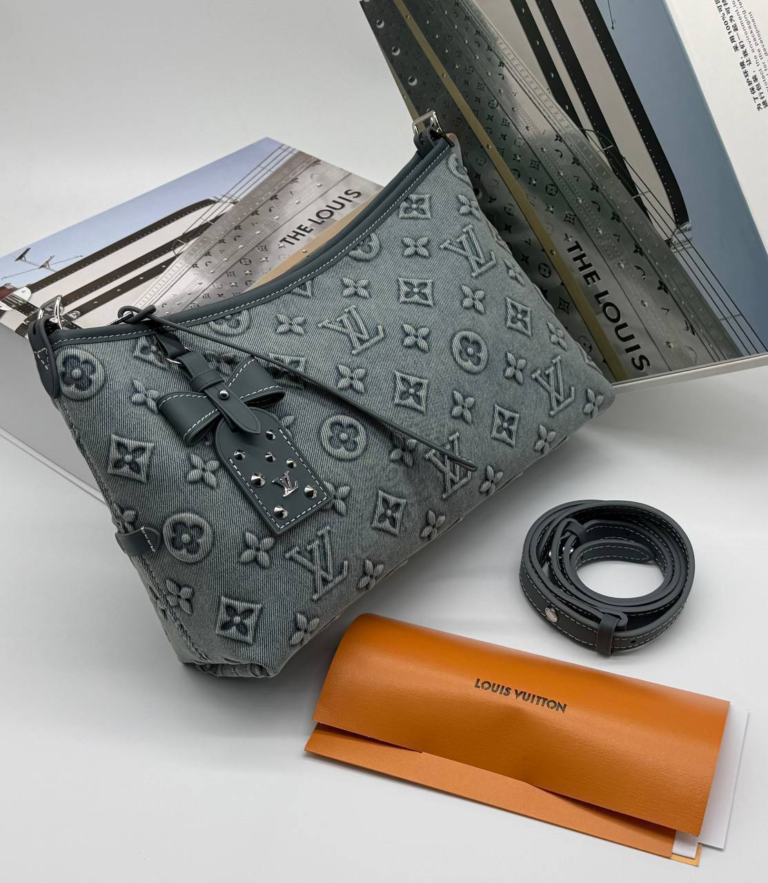 Сумка Louis Vuitton