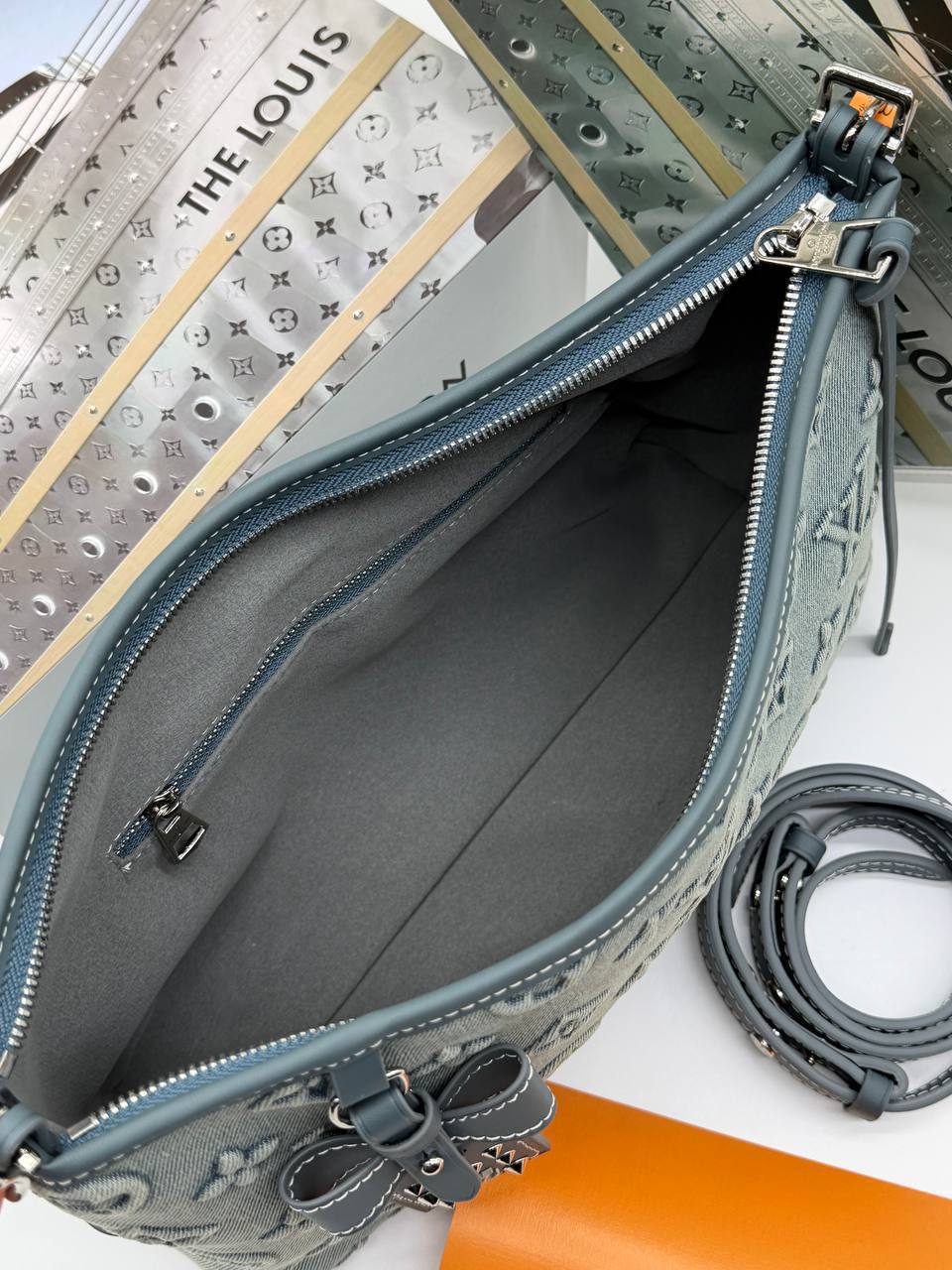 Сумка Louis Vuitton 4