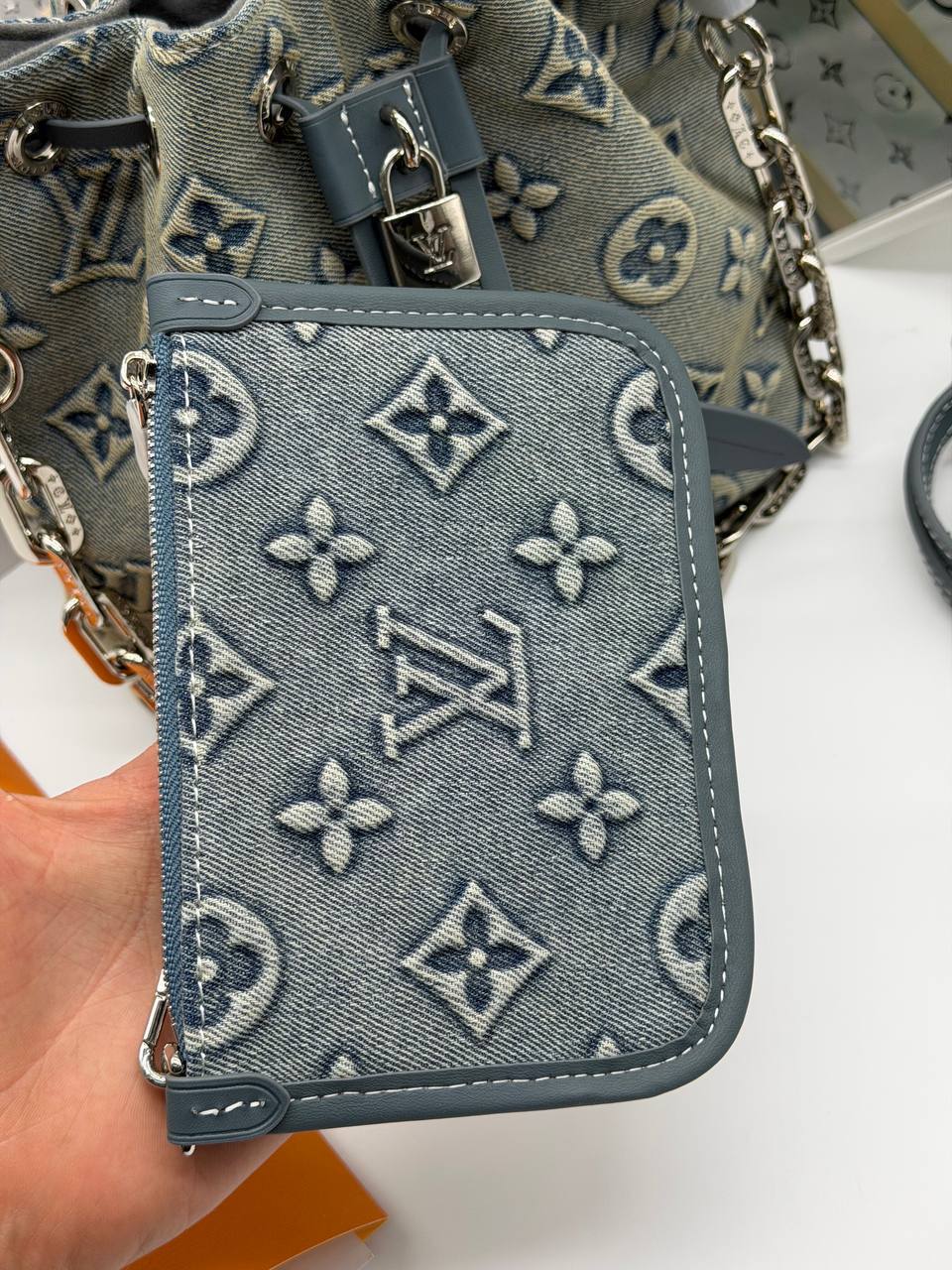 Сумка Louis Vuitton 4